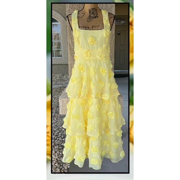 Lulus Yellow Sleeveless Tiered Exceptional Entrance Rosette Midi Dress Size L - Picture 3 of 11